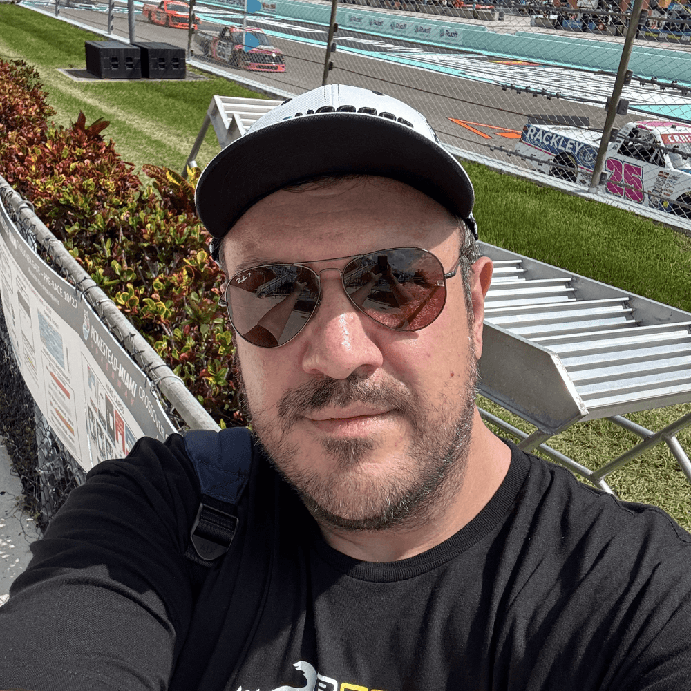 Vladimir Kharlampidi