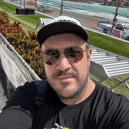 Vladimir Kharlampidi